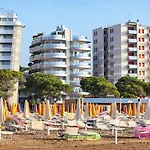 Terraced House 700mt From The Sea Villa Lignano Sabbiadoro